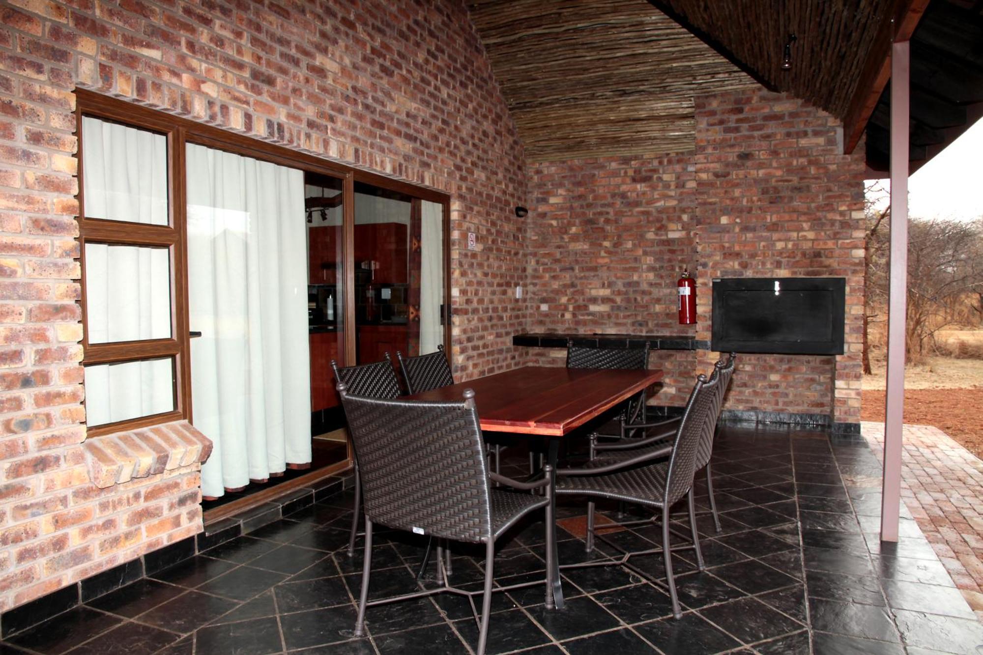 Sondela Nature Reserve & Spa Chalets Bela-Bela Exteriör bild